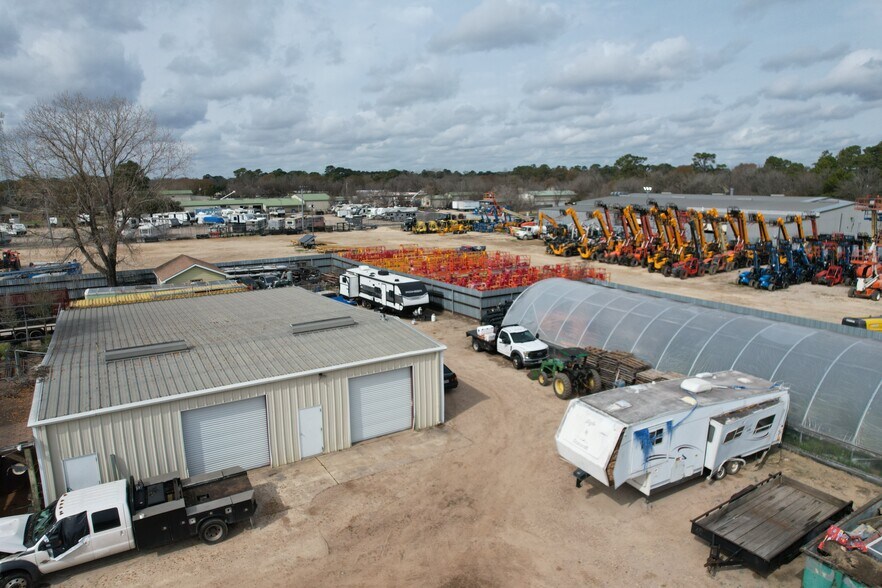 More Photos Of 14120 Cypress North Houston Rd, Cypress Warehouse For Lease