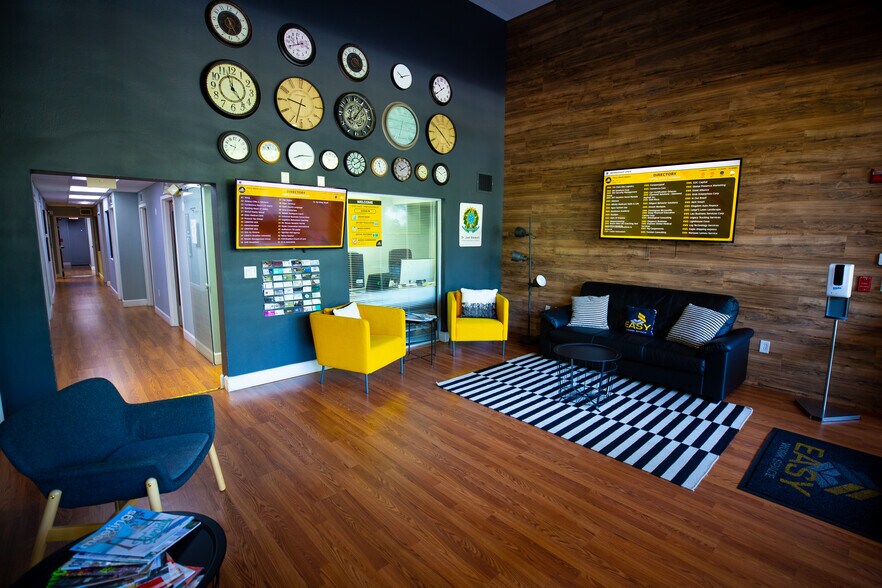 More Photos Of 2295 S Hiawassee Rd, Orlando Coworking Space