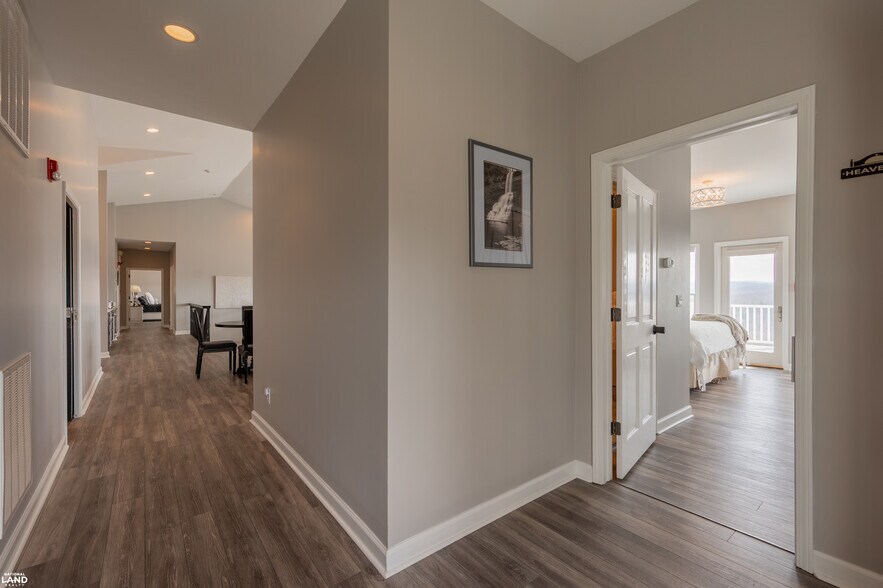 More Photos Of 125 River Ridge Dr, Pearisburg Hospitality For Sale