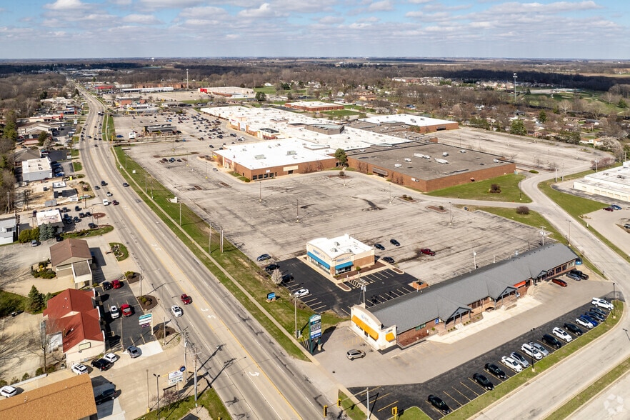 More Photos Of 2917 N Vermilion st, Danville General Retail For Sale