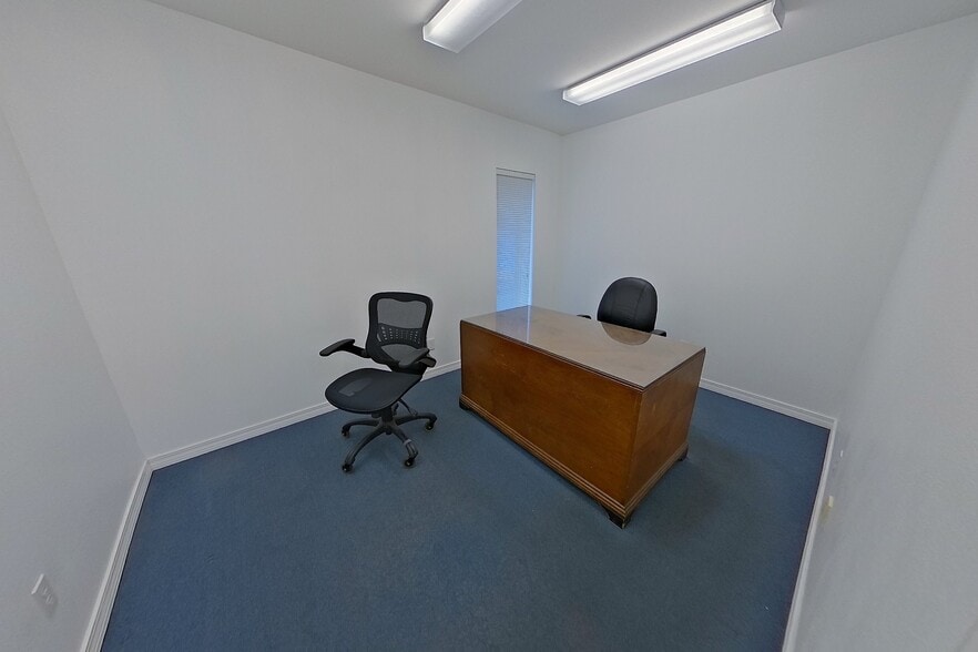 More Photos Of 5113 N Davis Hwy, Pensacola Office For Lease