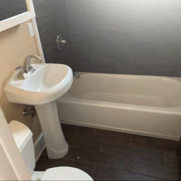 More Photos Of 46 N Fulton Ave, Mount Vernon Apartments For Sale