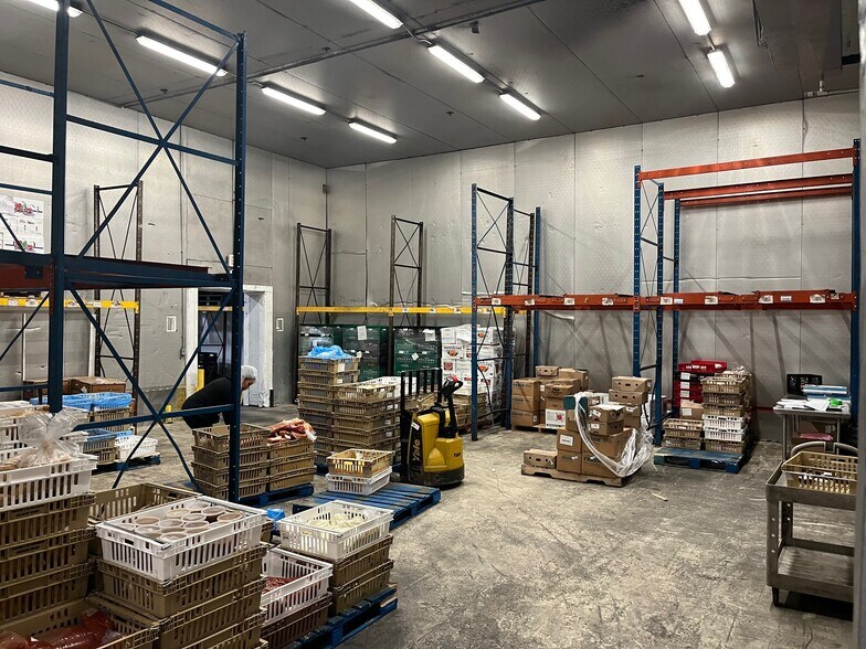 More Photos Of 50-60 Parkway Pl, Edison Warehouse For Sale