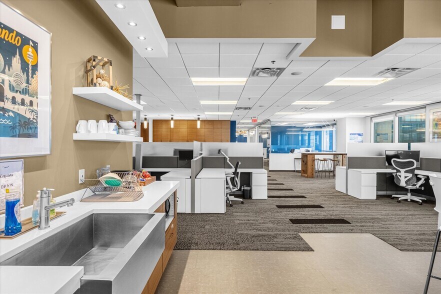 More Photos Of 121-189 S Orange Ave, Orlando Office Residential For Sale