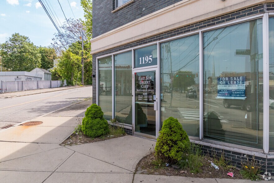 More Photos Of 1195 N Main St, Providence Medical For Lease