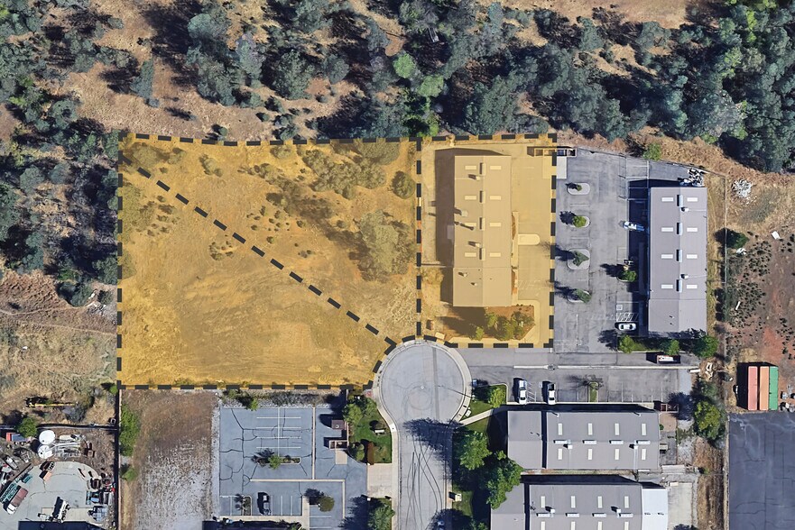 Primary Photo Of 1691 Zachi Way, Redding Specialty For Sale