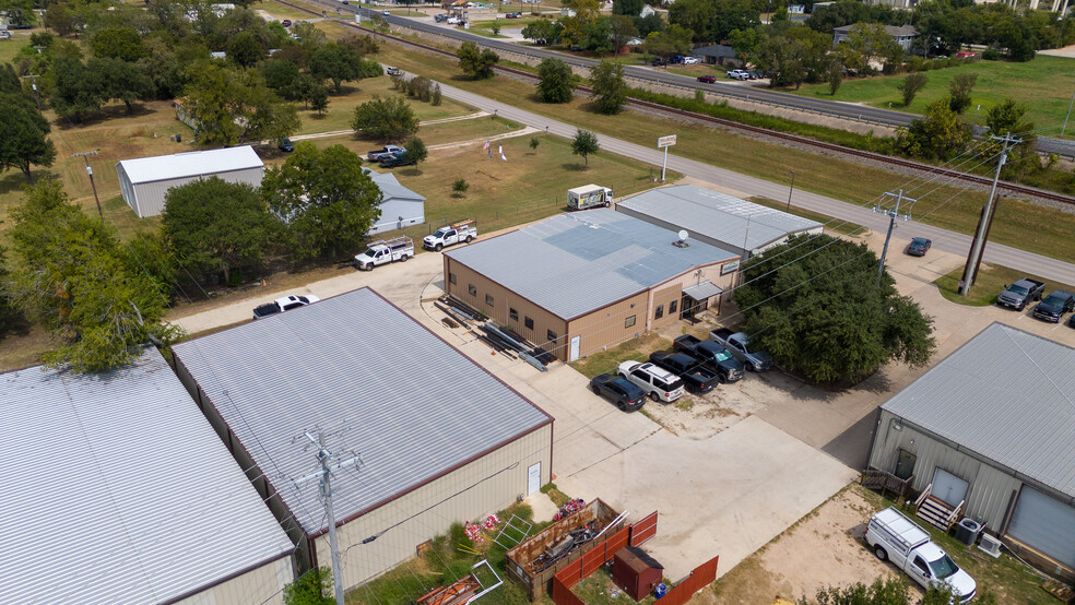 Primary Photo Of 4242 Koppe Bridge Rd, College Station Flex For Lease