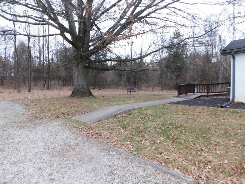 More Photos Of 1600 S State Road 135, Salem Medical For Sale