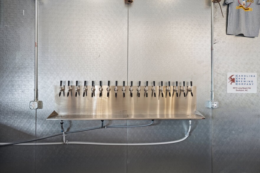 More Photos Of 4810 Long Beach Rd SE, Southport General Retail For Sale