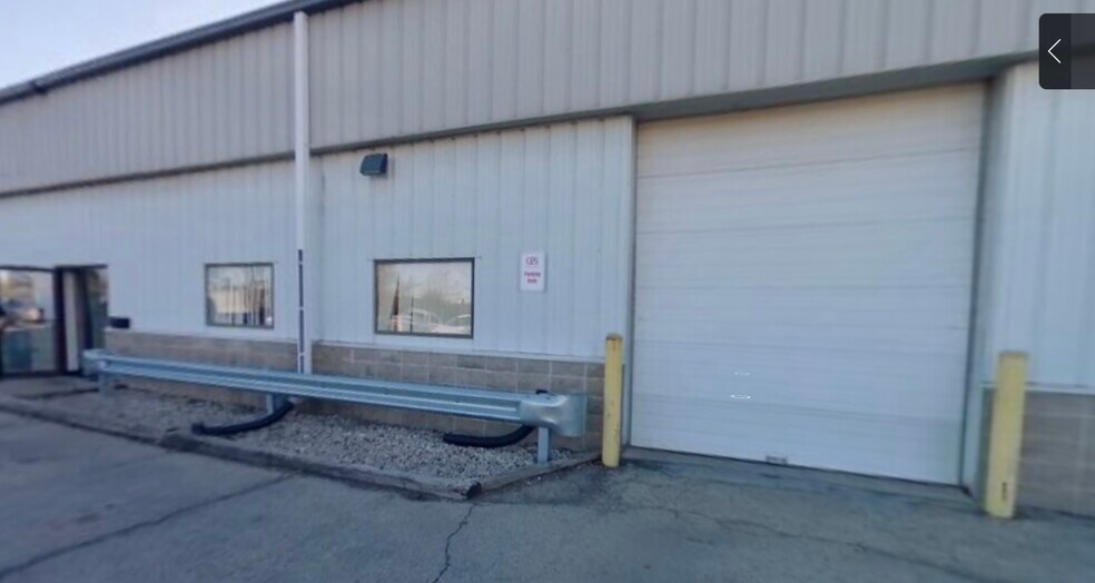 More Photos Of 2730-2738 Progress Rd, Madison Industrial For Lease