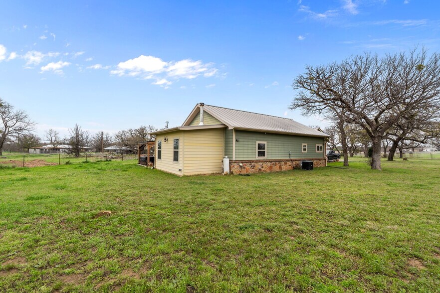 More Photos Of 2600 FM 1195, Mineral Wells Land For Sale