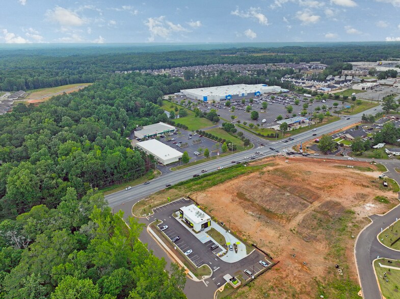 More Photos Of 3065 Pepperell Pky, Opelika Fast Food For Lease