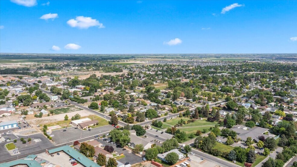 More Photos Of 273 Shoup Ave W, Twin Falls Office For Sale