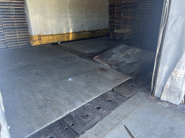 More Photos Of 1008 Railroad St, Belle Glade Specialty For Sale