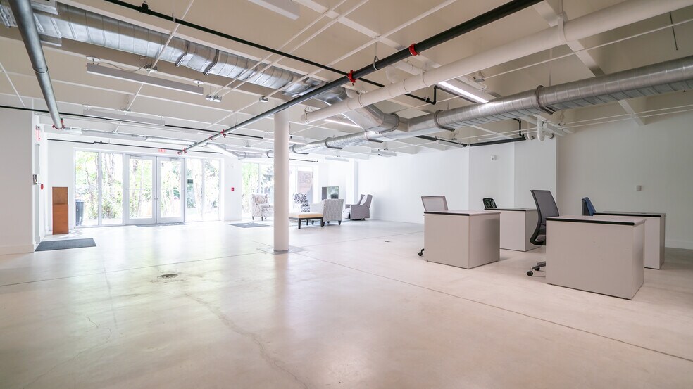 More Photos Of 26 NE 25th St, Miami Loft Creative Space For Lease