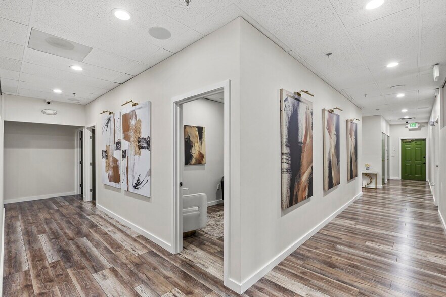 More Photos Of 14203 Park Center Dr, Laurel Office For Lease