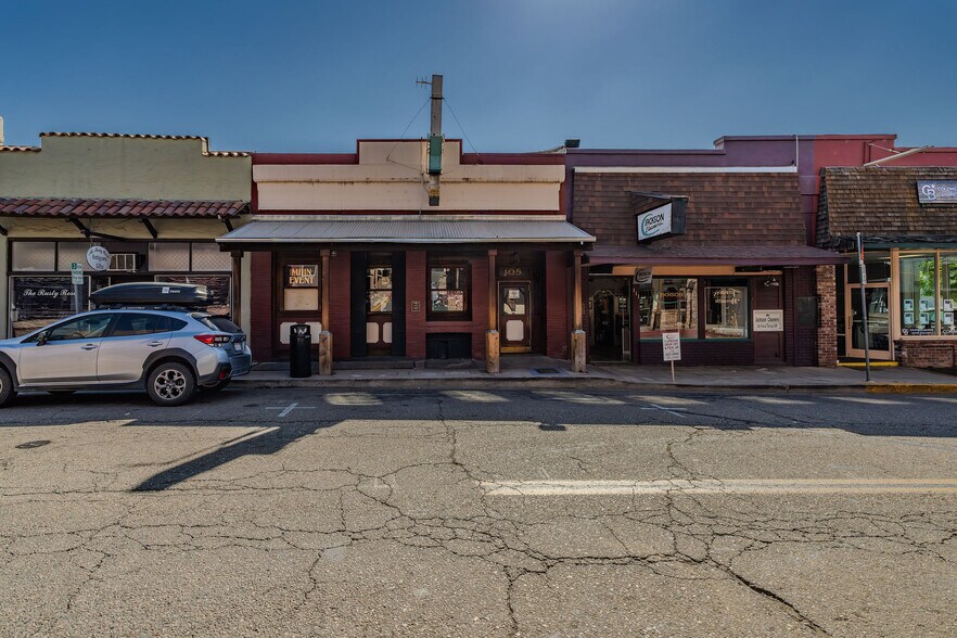 More Photos Of 105 Main St, Jackson Bar For Sale