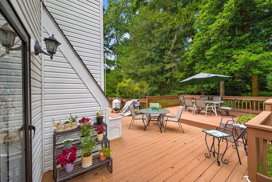 More Photos Of 13904 Overton Ln, Silver Spring Land For Sale