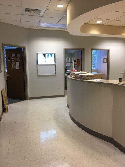 More Photos Of 900 NW 17th Ave, Delray Beach Medical For Sale