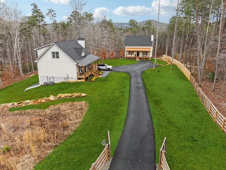 More Photos Of 1300 Preacher Campbell Rd, Clarkesville Multifamily For Sale