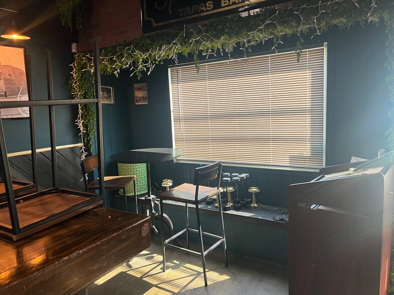 More Photos Of 447-465 Atlantic Ave, East Rockaway Storefront For Lease