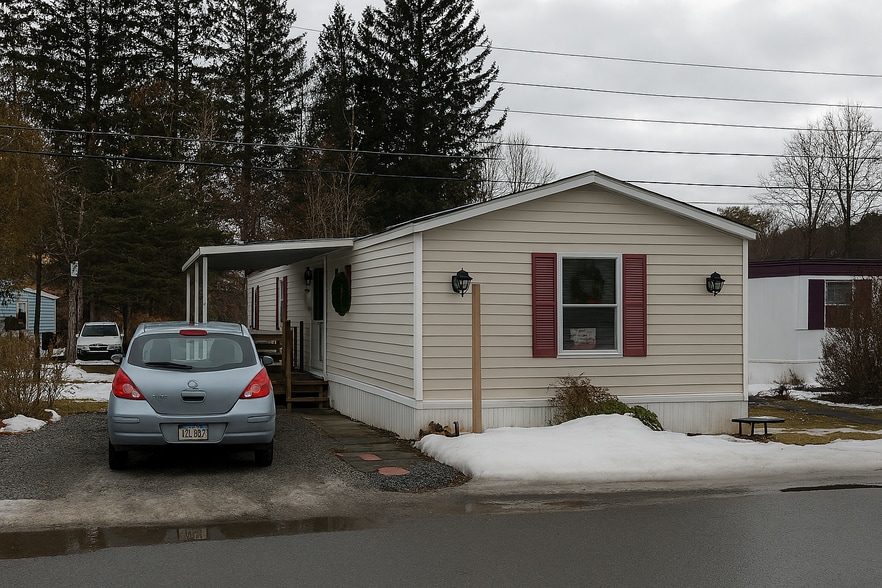 More Photos Of 413 Saratoga Rd, Schenectady Manufactured Housing Mobile Home Park For Sale