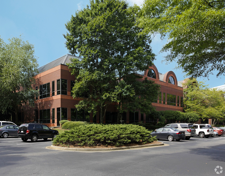 More Photos Of 5895 Windward Pky, Alpharetta Office For Lease