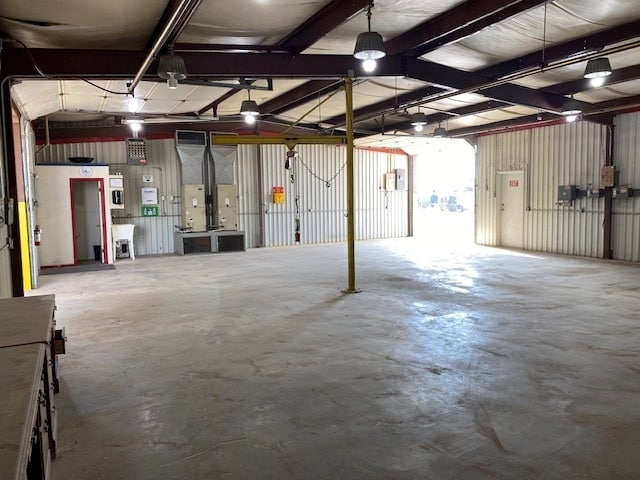 More Photos Of 7508 W County Road 116, Midland Manufacturing For Lease