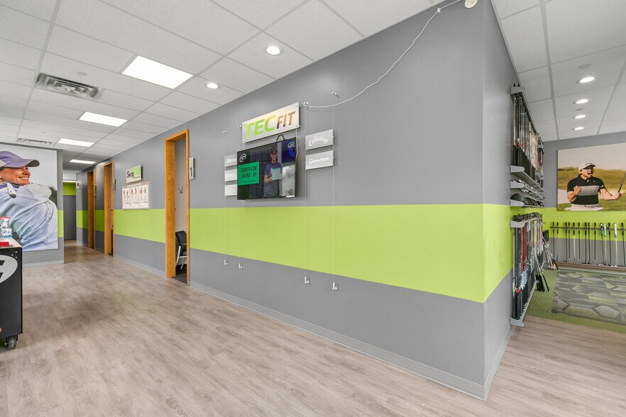 More Photos Of 12951 University Ave, Clive Medical For Lease