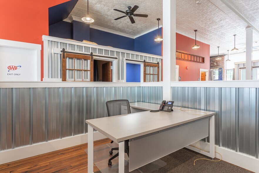 More Photos Of 705 N Main St, Winston-Salem Storefront Retail Office For Sale