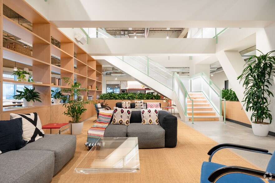 More Photos Of 1201 3rd Ave, Seattle Office For Lease