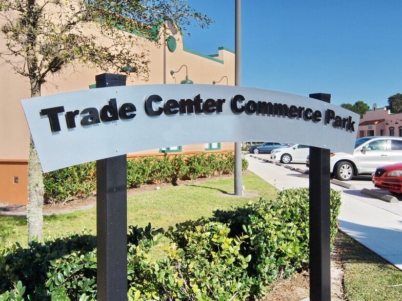More Photos Of 1151-1183 Sarasota Center Blvd, Sarasota Light Manufacturing For Lease
