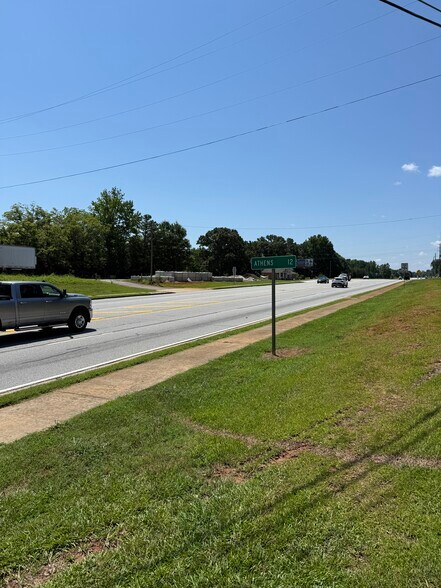 More Photos Of 5246 HWY 441, Nicholson Land For Sale