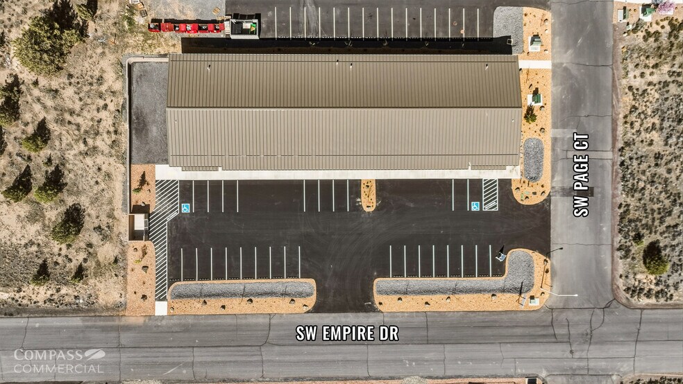 More Photos Of 3951 SW Empire Dr, Prineville Manufacturing For Lease