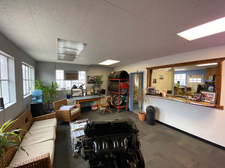 More Photos Of 3425 Ettie St, Oakland Warehouse For Lease