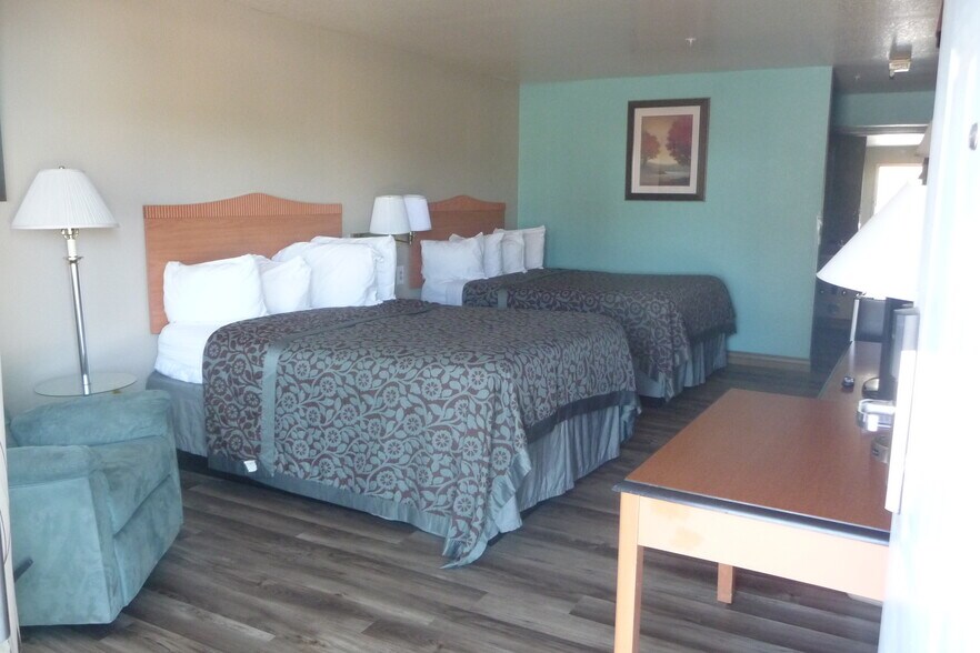 More Photos Of 3460 E Fry Blvd, Sierra Vista Hotel For Sale