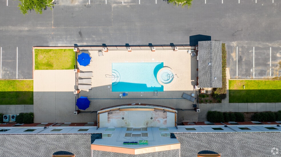 More Photos Of 3155 Abbey Ln, Foley Hotel For Sale