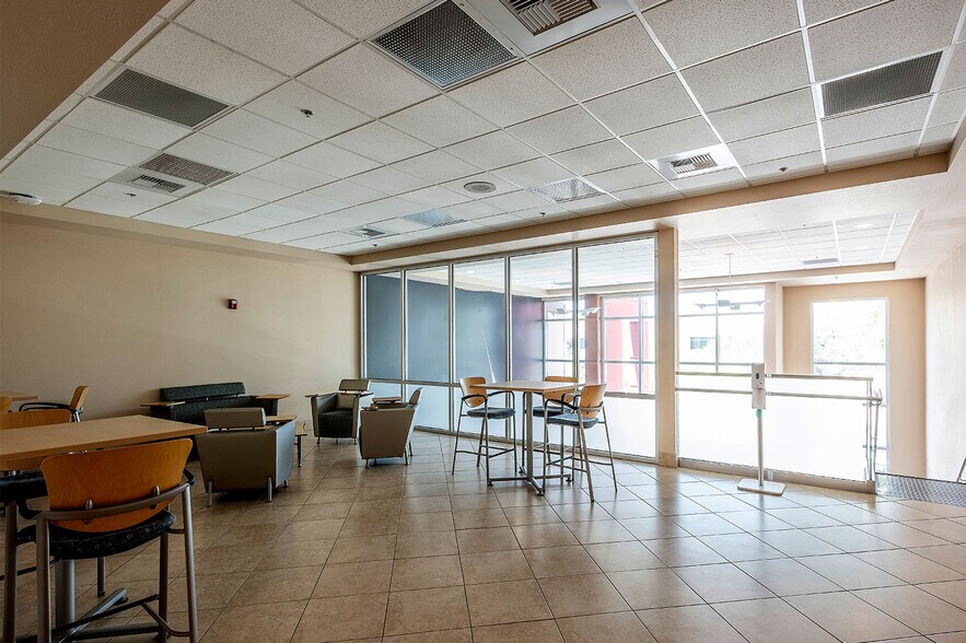 More Photos Of 3360 E Hemisphere Loop, Tucson Office For Sale