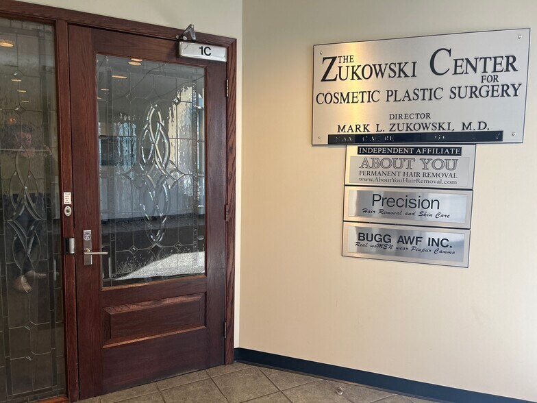 More Photos Of 3612 Lake Ave, Wilmette Medical For Lease