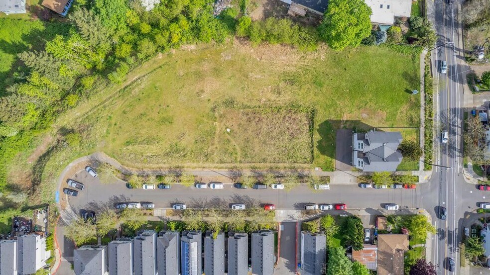 More Photos Of SE Steele St, Portland Land For Sale