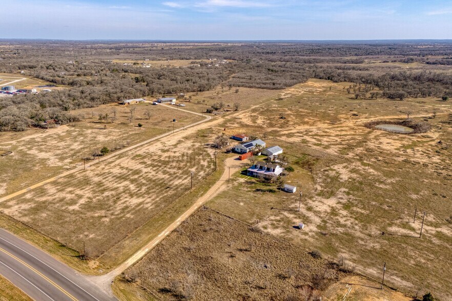 More Photos Of 829 State Highway 21 W, Cedar Creek Specialty For Sale