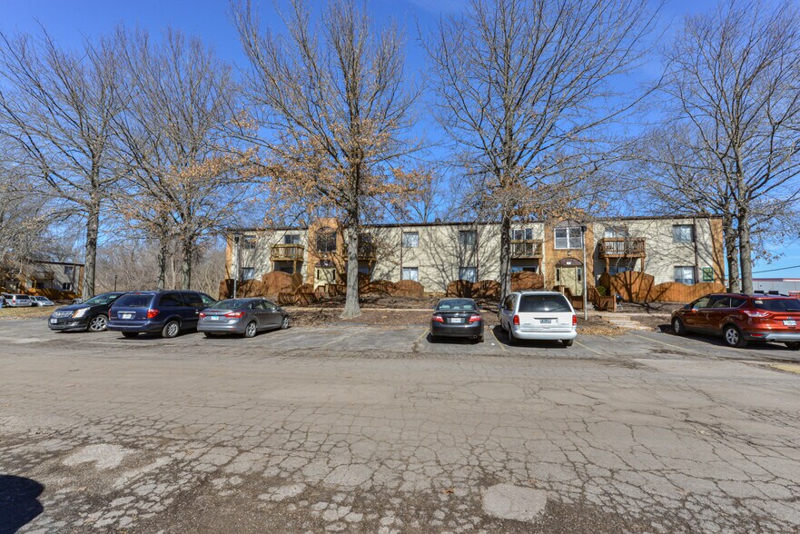 More Photos Of 307-2953 Bien Venido dr, Saint Louis Apartments For Sale