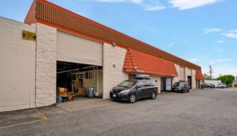 Primary Photo Of 373 W Palmer Ave, Glendale Warehouse For Lease