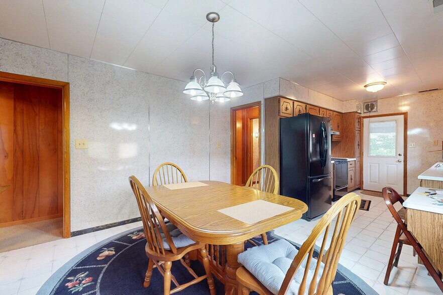 More Photos Of 3721 Main St, Weirton Funeral Home For Sale