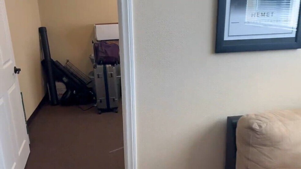 Primary Photo Of 370-372 N San Jacinto St, Hemet Office For Sale