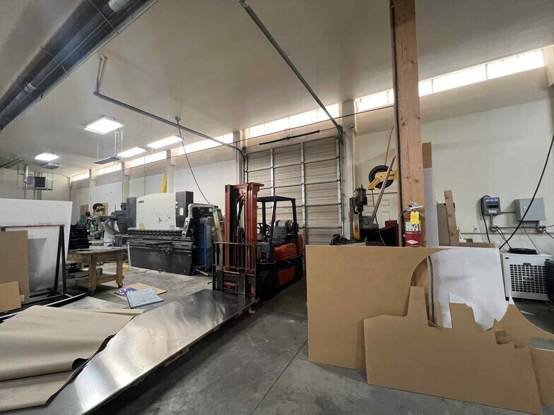 More Photos Of 1339 W 3300 S, Ogden Warehouse For Lease