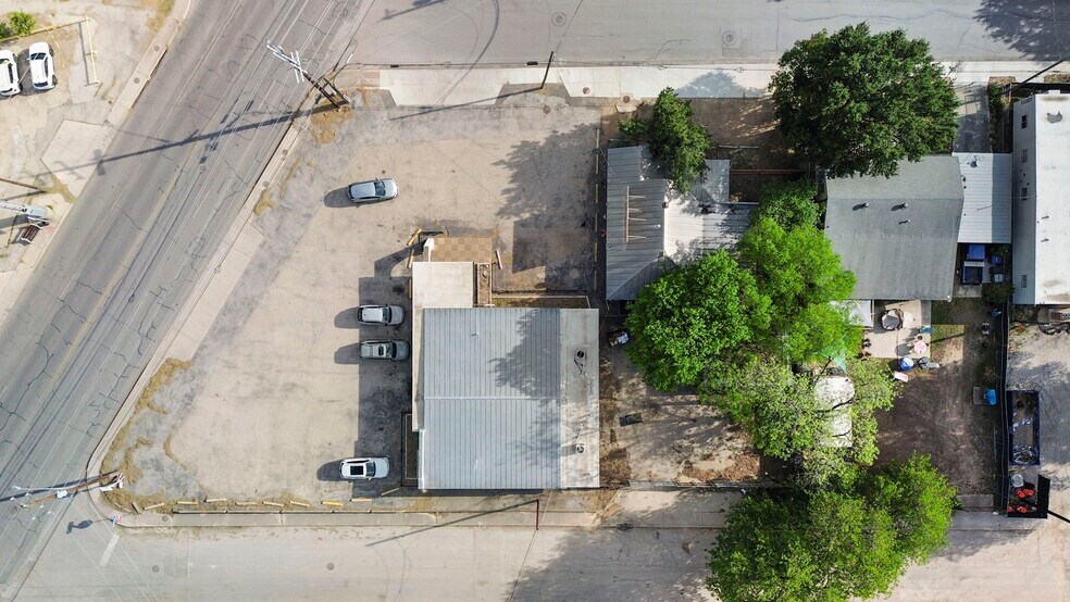 More Photos Of 1445 Somerset Rd, San Antonio Medical For Sale