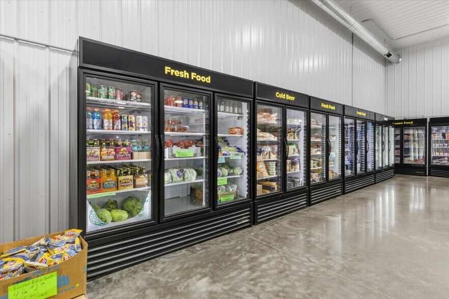 More Photos Of 105 N Broadway St, Syracuse Freestanding For Sale