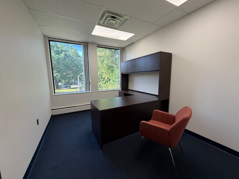 More Photos Of 300 Knickerbocker Rd, Cresskill Medical For Lease