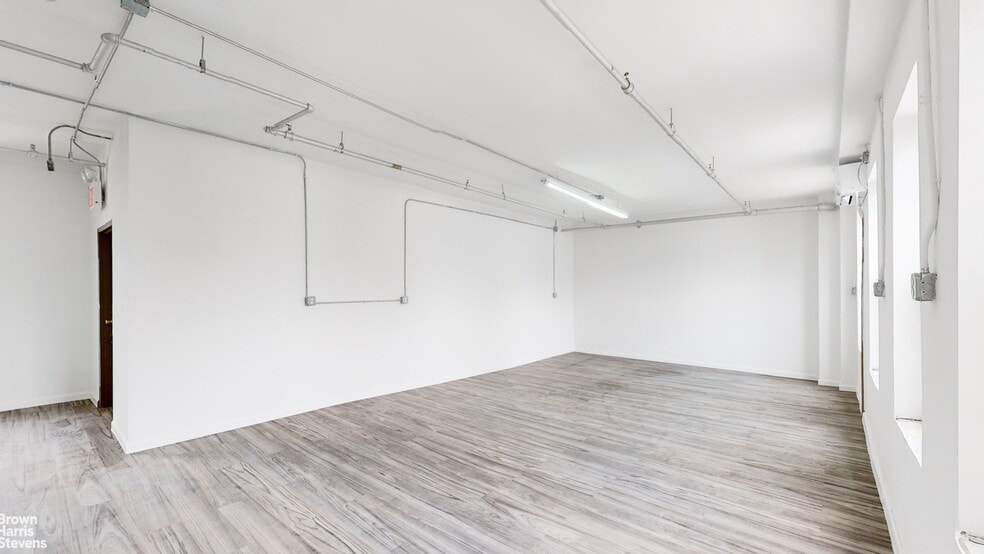 More Photos Of 621 Bergen St, Brooklyn Light Distribution For Lease